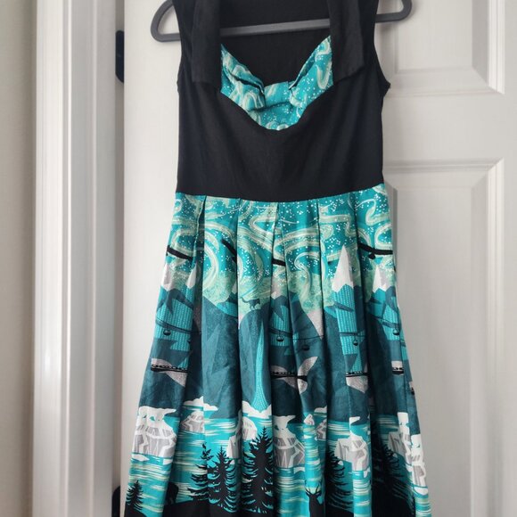 Rockabilly dress with Alaska print (S/M) - Picture 2 of 4